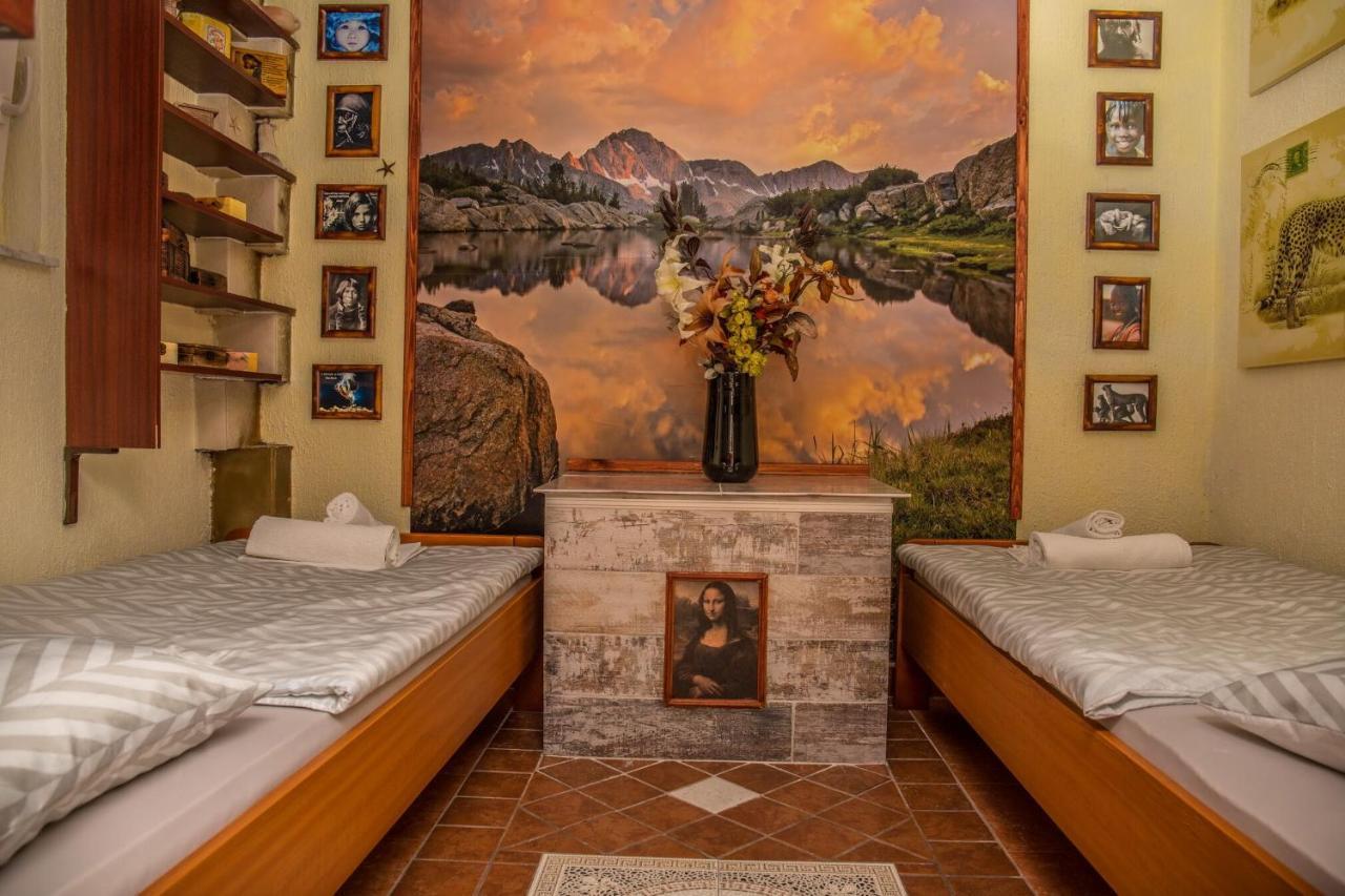 Apartments Ruza ซริกเวนิซา ภายนอก รูปภาพ