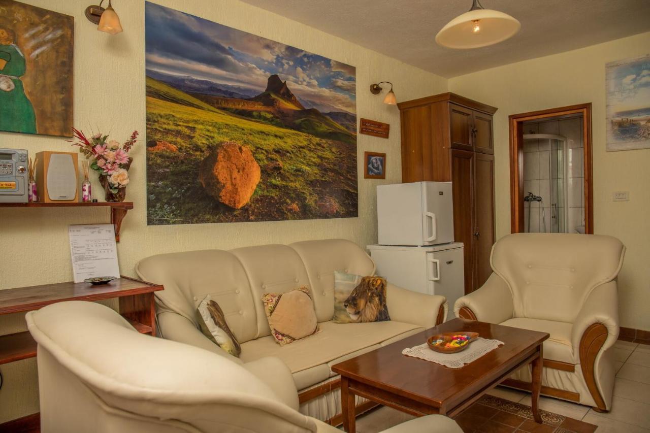 Apartments Ruza ซริกเวนิซา ภายนอก รูปภาพ